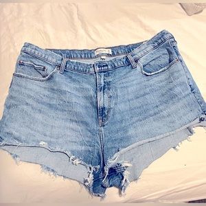 Abercrombie High Waisted Mom Shorts SZ 35 Curve Love